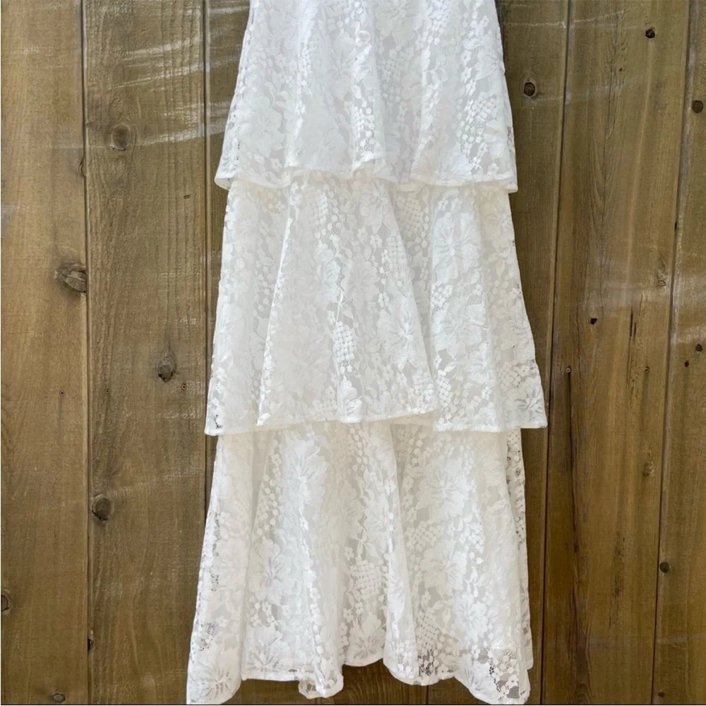 White Lace Ruffled Tiered Molinetto Maxi Dress 🌿 - Picture 5 of 12